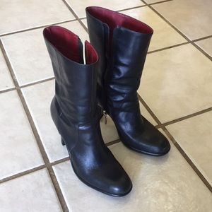 Mid-calf black imitation leather boots